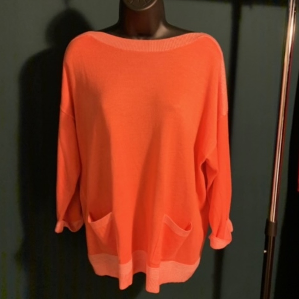 NWOT Chico's orange/coral double pocket top.